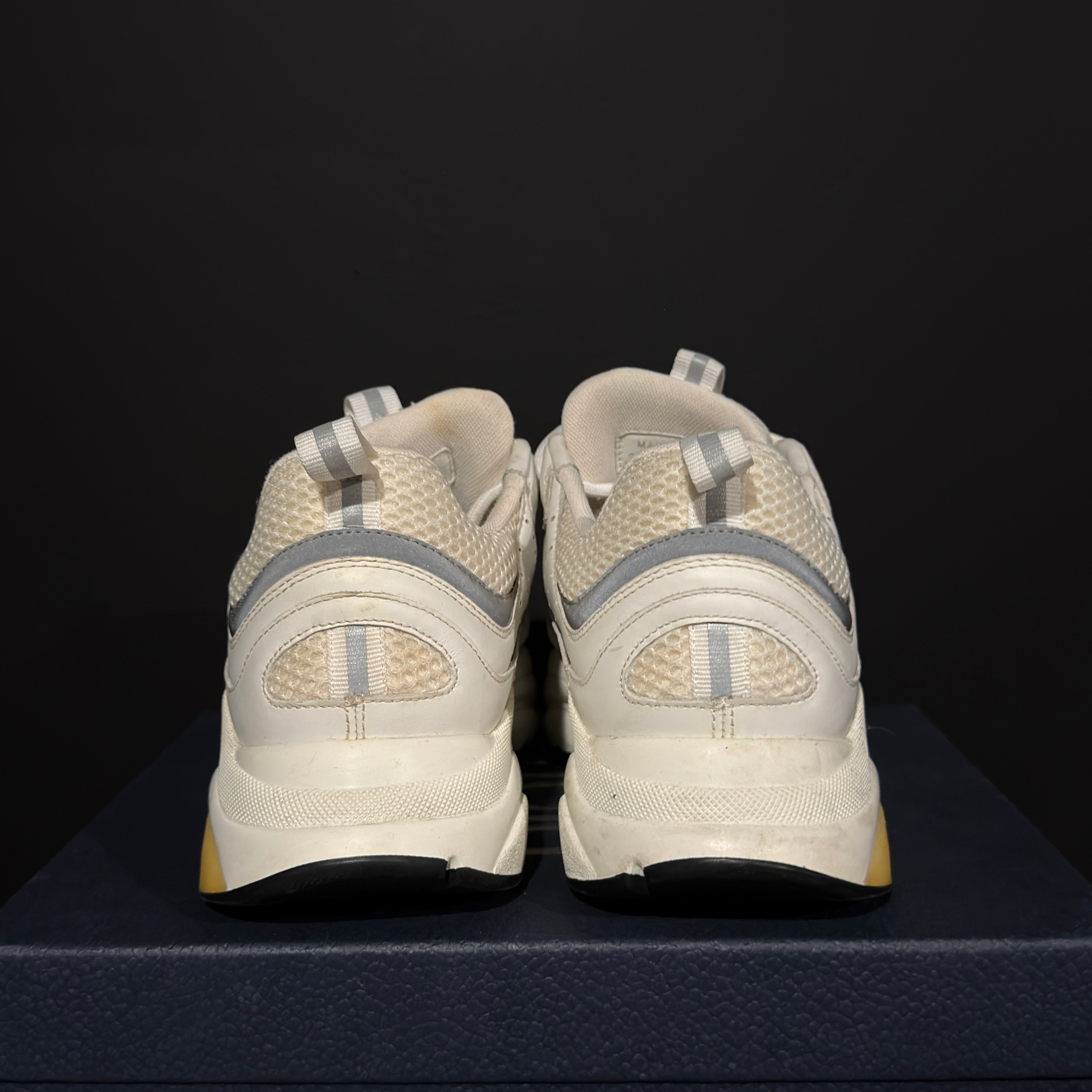 DIOR B22 "WHITE" SZ 42/9